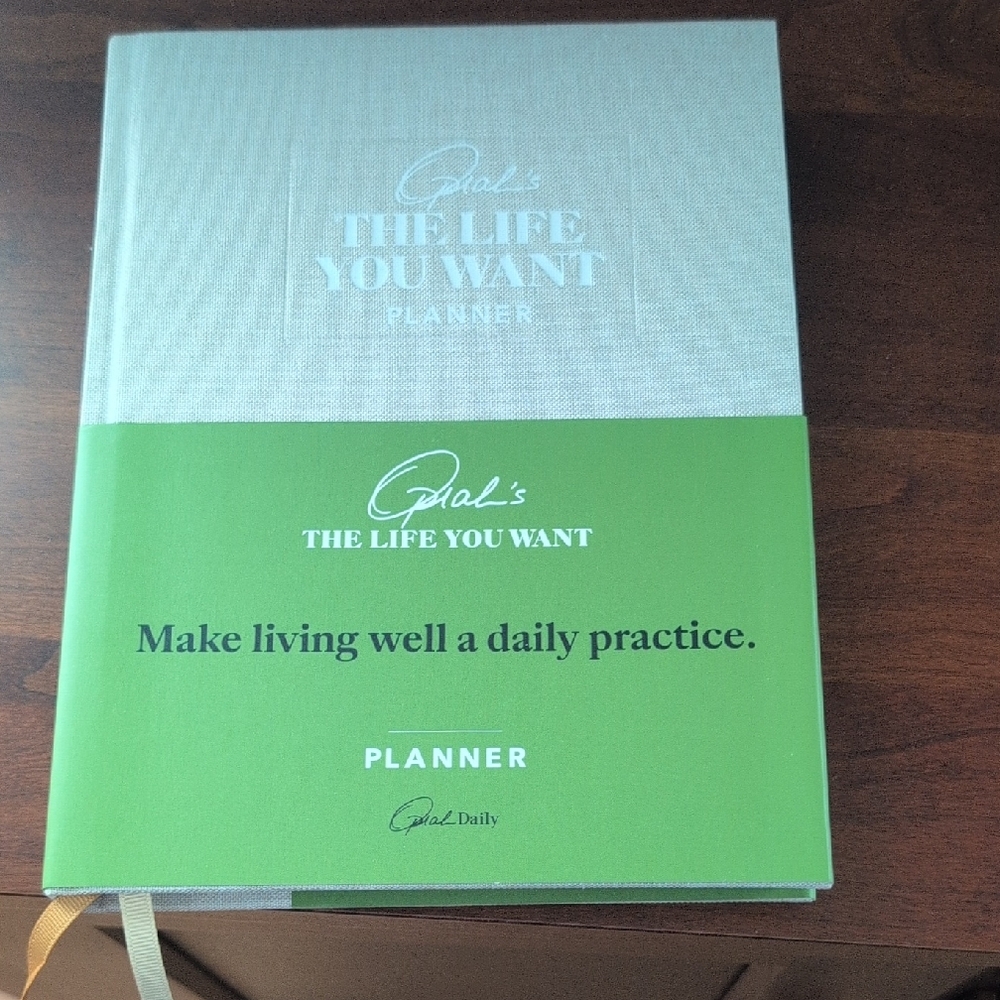 Oprah Daily Green and Gray Planner
